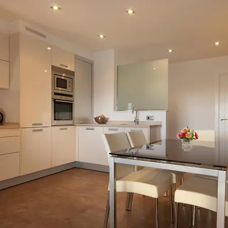 Charming Mallorca - 3 Bedrooms - Townhouse Cassiopeia - Close To Amenities And 5 Minutes From The Sea -